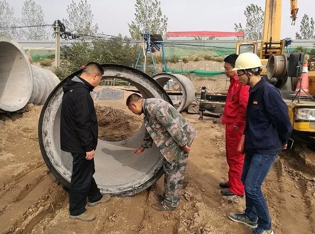 小区*暖设备金属软接头：把工匠精神融入长庆支线改线施工中