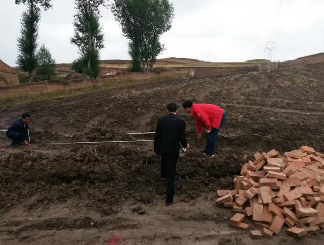 太阳能*热系统金属软接头：地企联动成功制止*起管道占压