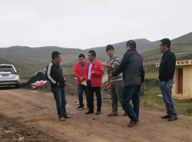 太阳能*热系统金属软接头：地企联动成功制止*起管道占压