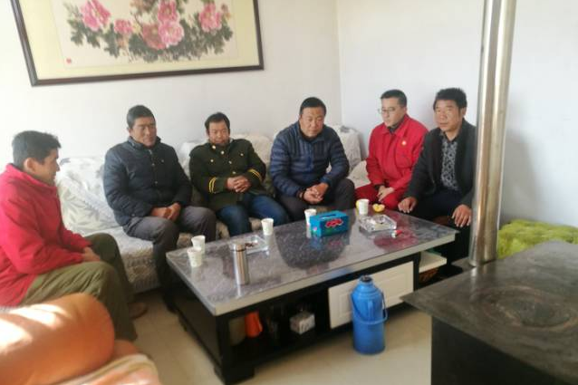 xbd立式多*消防泵金属软接头：走访兰州作业区各县区巡线员
