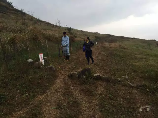 自灌式消防水泵金属软接头：春检在黔山深处