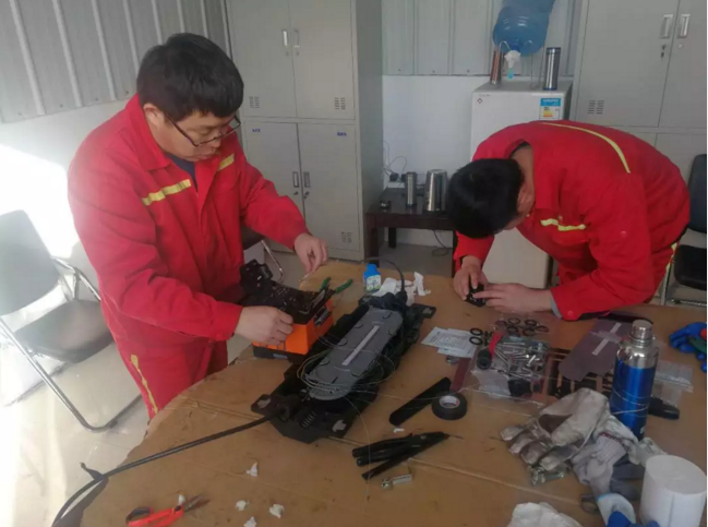 天然气锅炉*暖金属软接头：“*专多能”激发工作热情