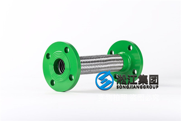 不锈钢软管DN40的丝接的，用在水泵出口，长度120mm